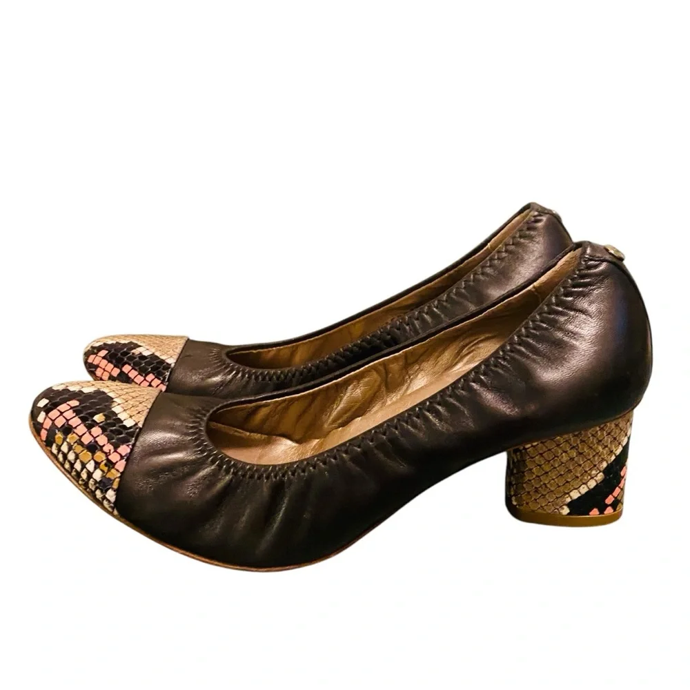 NEW AGL Attilio Giusti Leombruni Women's Black Snakeskin Cap Toe Pump Heels 38.5